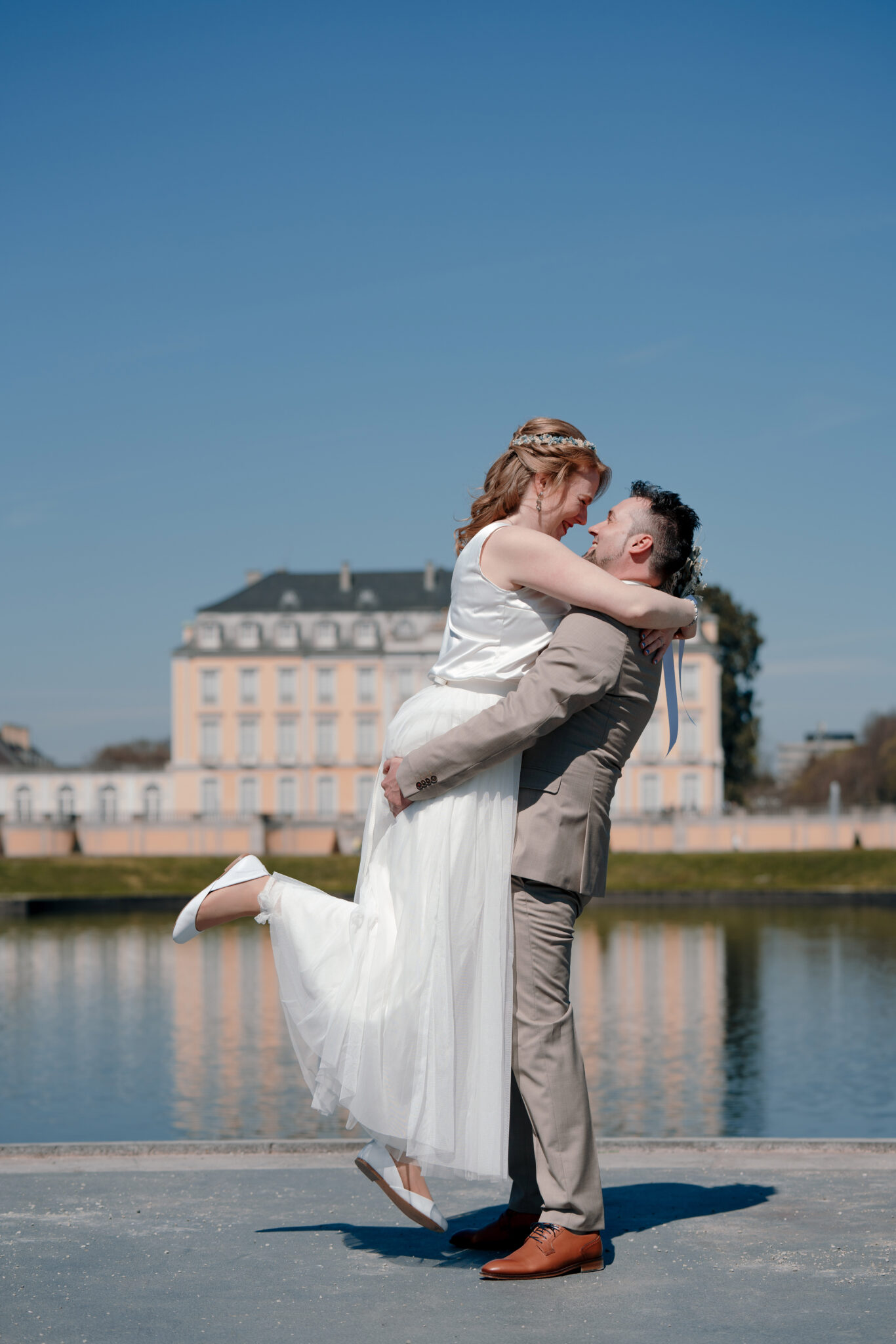 Romantische Hochzeitsfotos in Brühl - Jasmin & Ben