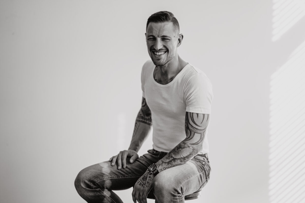 73R06581-2kevin 73R06581-2kevin