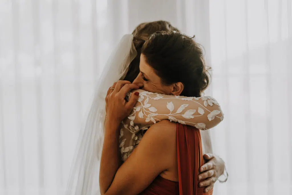 Hochzeitsreportage - Die emotionale Trauung in der St. Hubertus Kirche Pulheim (Diana und Robin) Hochzeitsreportage - Die emotionale Trauung in der St. Hubertus Kirche Pulheim (Diana und Robin)