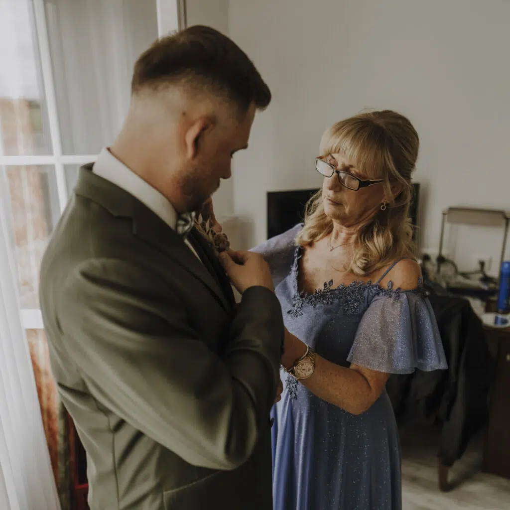Hochzeitsreportage - Die emotionale Trauung in der St. Hubertus Kirche Pulheim (Diana und Robin) Hochzeitsreportage - Die emotionale Trauung in der St. Hubertus Kirche Pulheim (Diana und Robin)