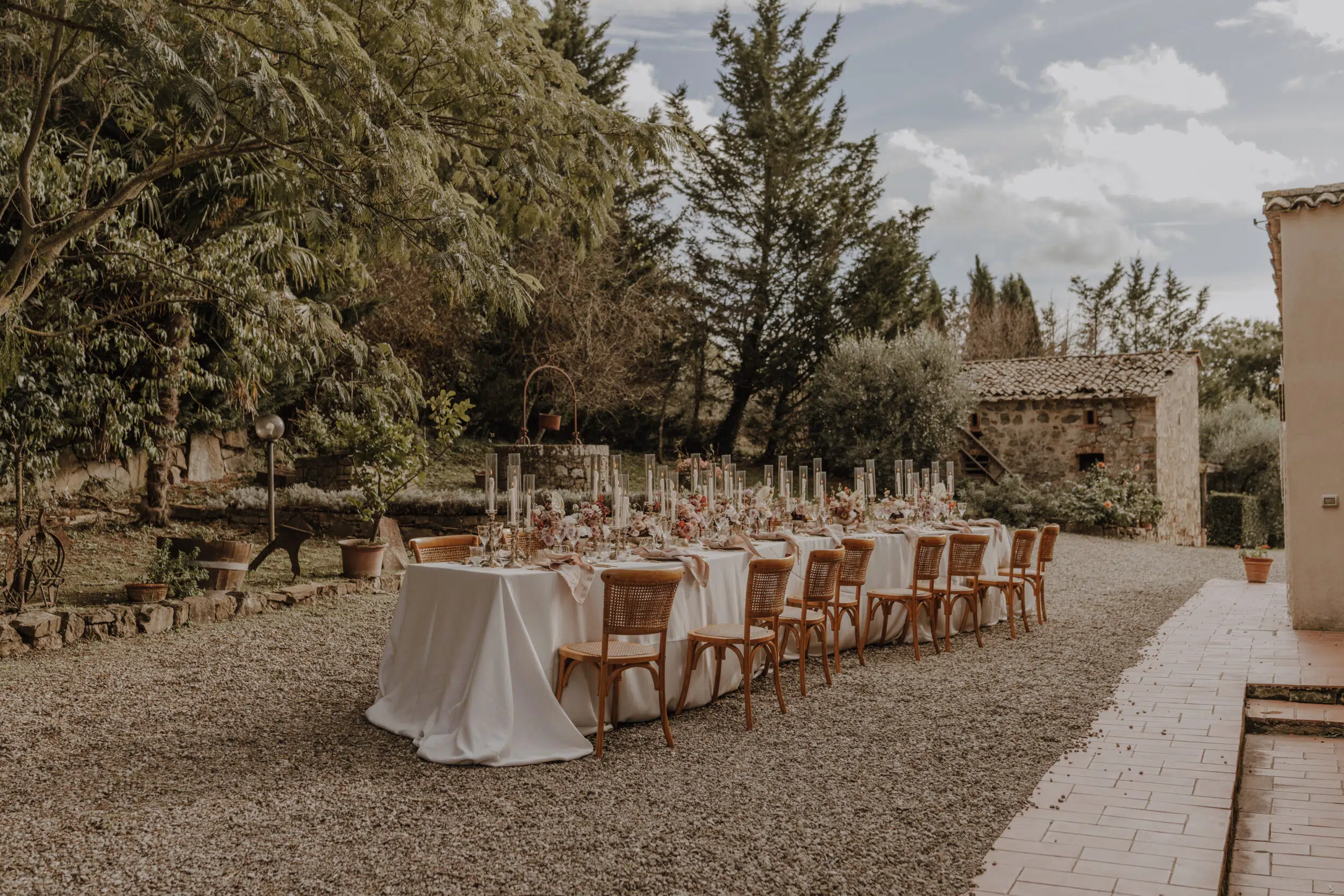 Gastbeiträge veröffentlichen und schreiben lassen Dieses Bild hat ein leeres Alt-Attribut. Der Dateiname ist tos_wedding_102023_BTC00511-scaled.jpg