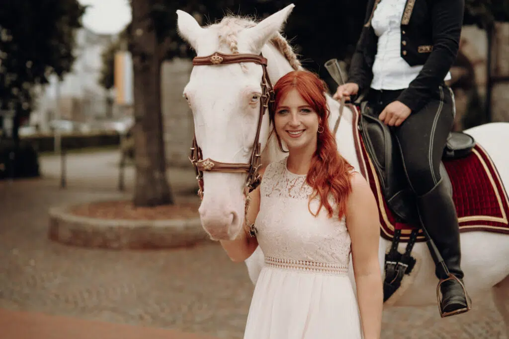 Standesamtliche Trauung von Alex & Kati in Leverkusen Standesamtliche Trauung von Alex & Kati in Leverkusen