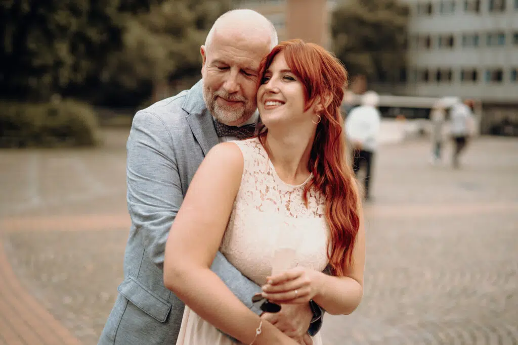 Standesamtliche Trauung von Alex & Kati in Leverkusen Standesamtliche Trauung von Alex & Kati in Leverkusen