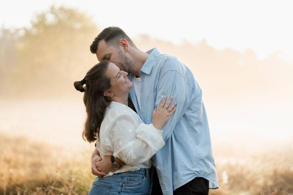 Darius & Jini – Verlobungsshooting in der Wahner Heide Darius & Jini – Verlobungsshooting in der Wahner Heide