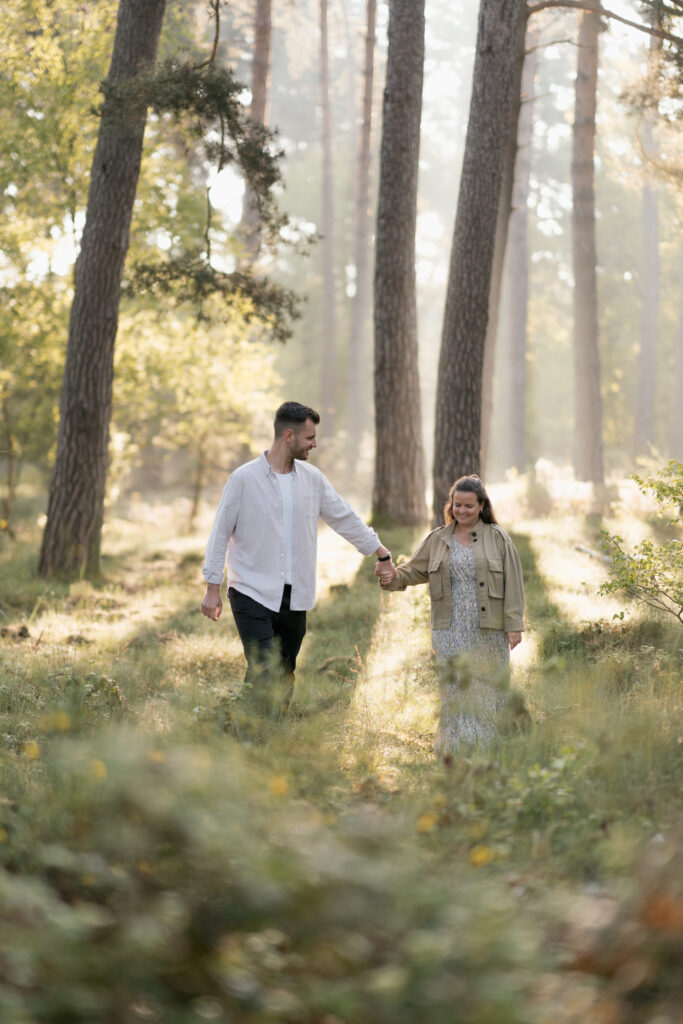 Darius & Jini – Verlobungsshooting in der Wahner Heide Darius & Jini – Verlobungsshooting in der Wahner Heide