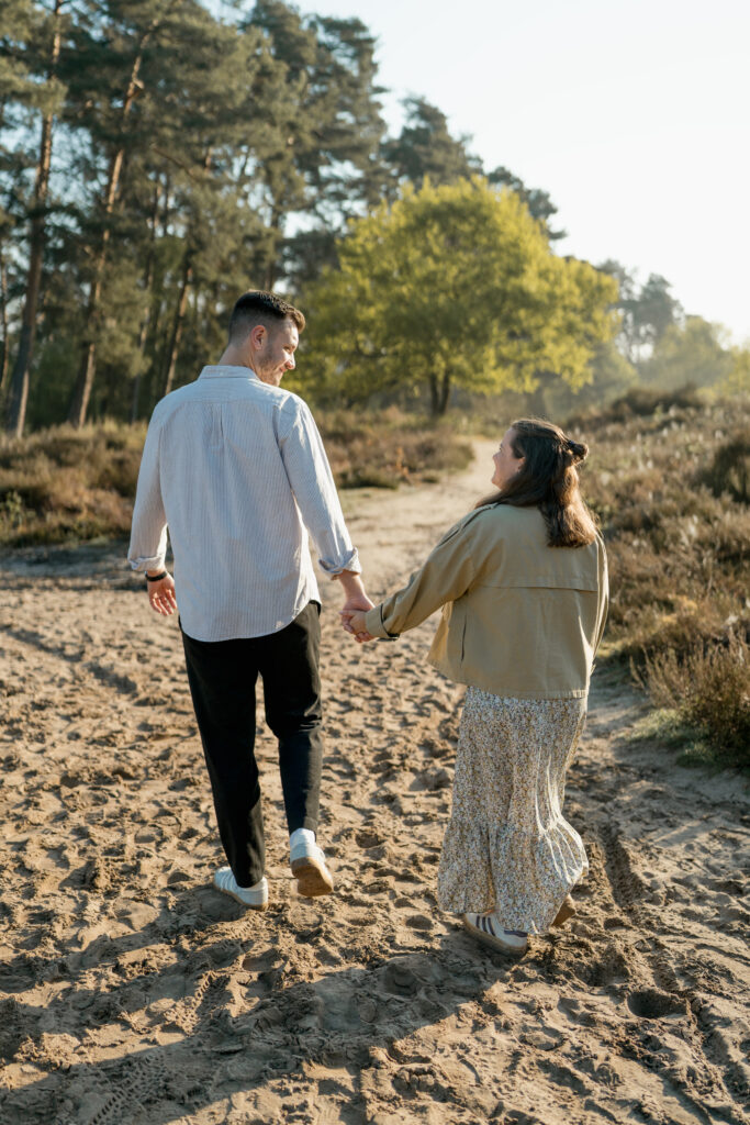 Darius & Jini – Verlobungsshooting in der Wahner Heide Darius & Jini – Verlobungsshooting in der Wahner Heide