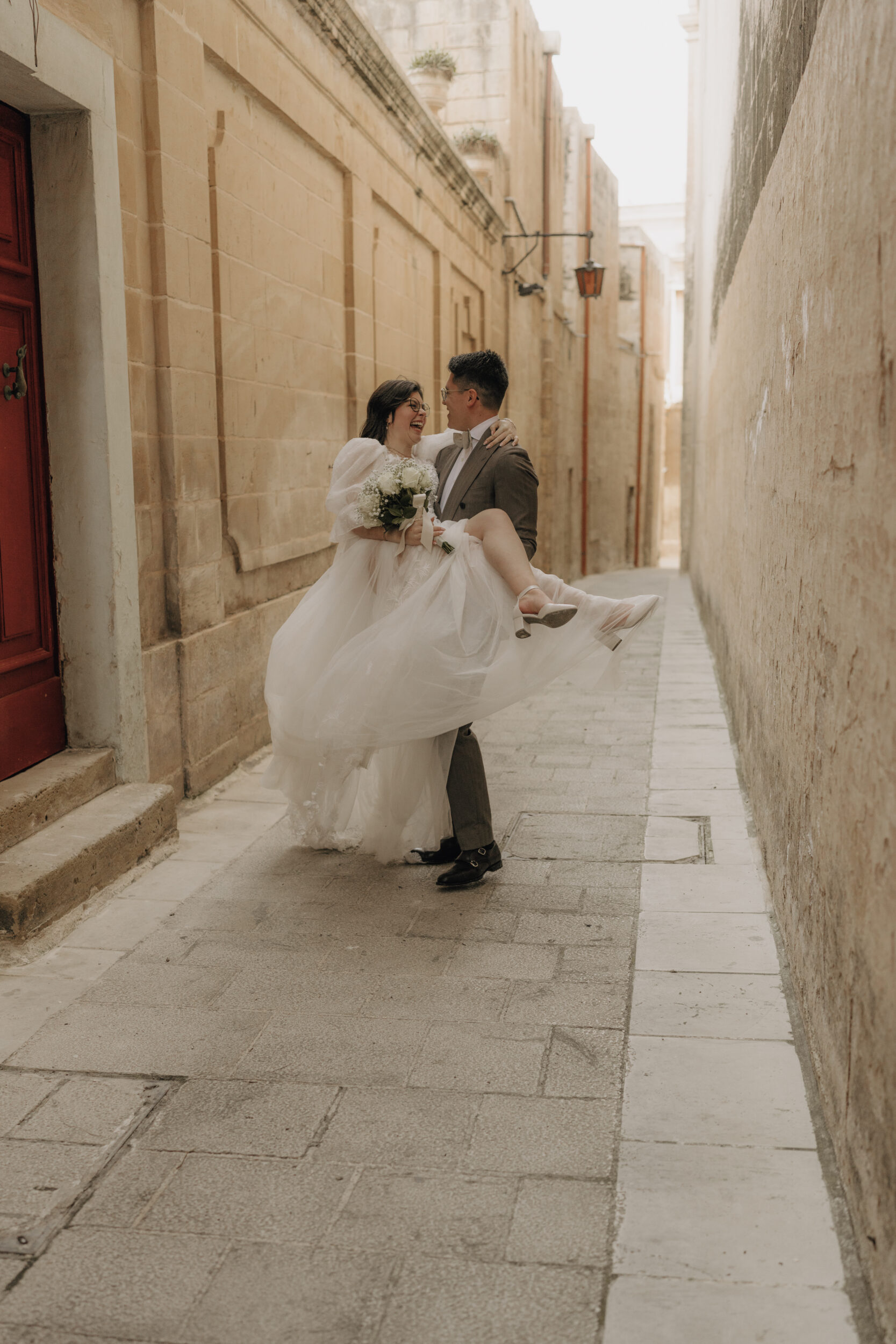 After Wedding Couples Shooting on Malta in Medina