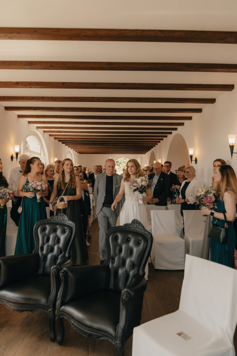 Braut betrat Freiligrath Burgzimmer
