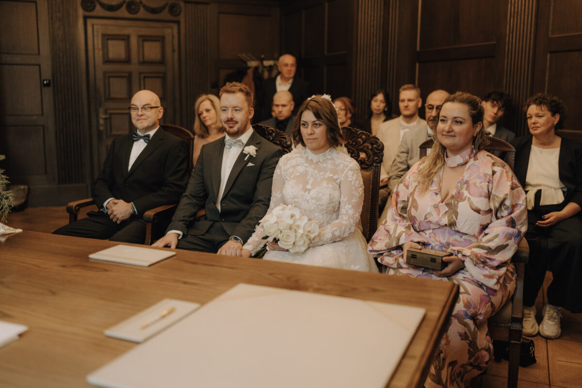 Heiraten im Rathaus Herne: Herzensmomente für die Ewigkeit Hochzeitszeremonie