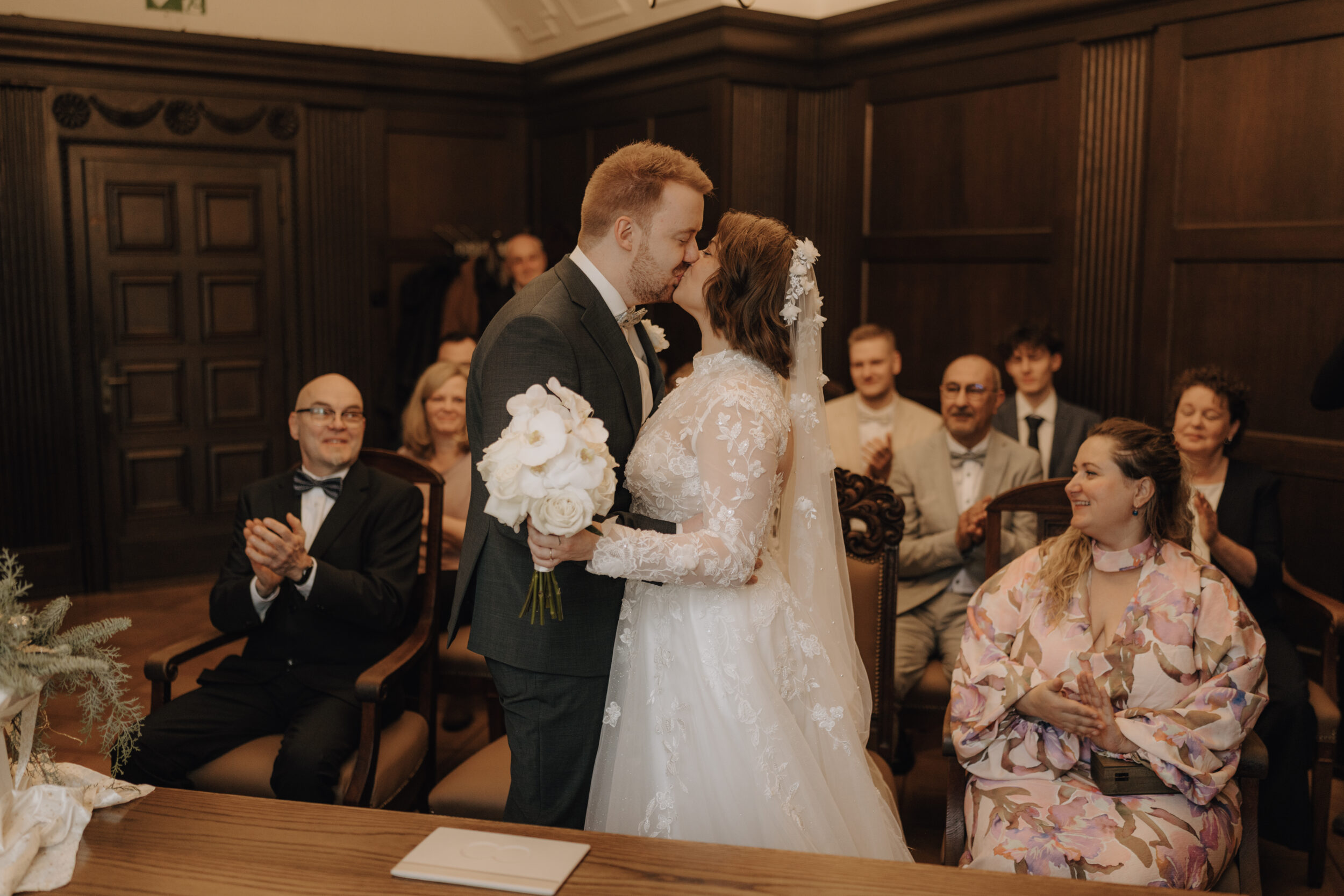 Heiraten im Rathaus Herne: Herzensmomente für die Ewigkeit Heiraten im Rathaus Herne: Herzensmomente für die Ewigkeit