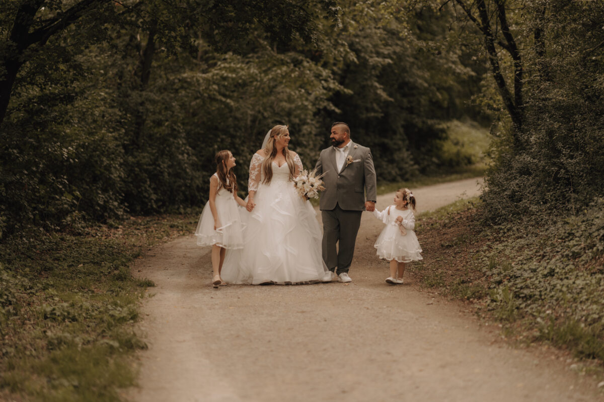 Almweiss + Silbersee Leverkusen und St. Nikolaus Köln: 1 traumhafte Hochzeit, 2 fantastische Locations