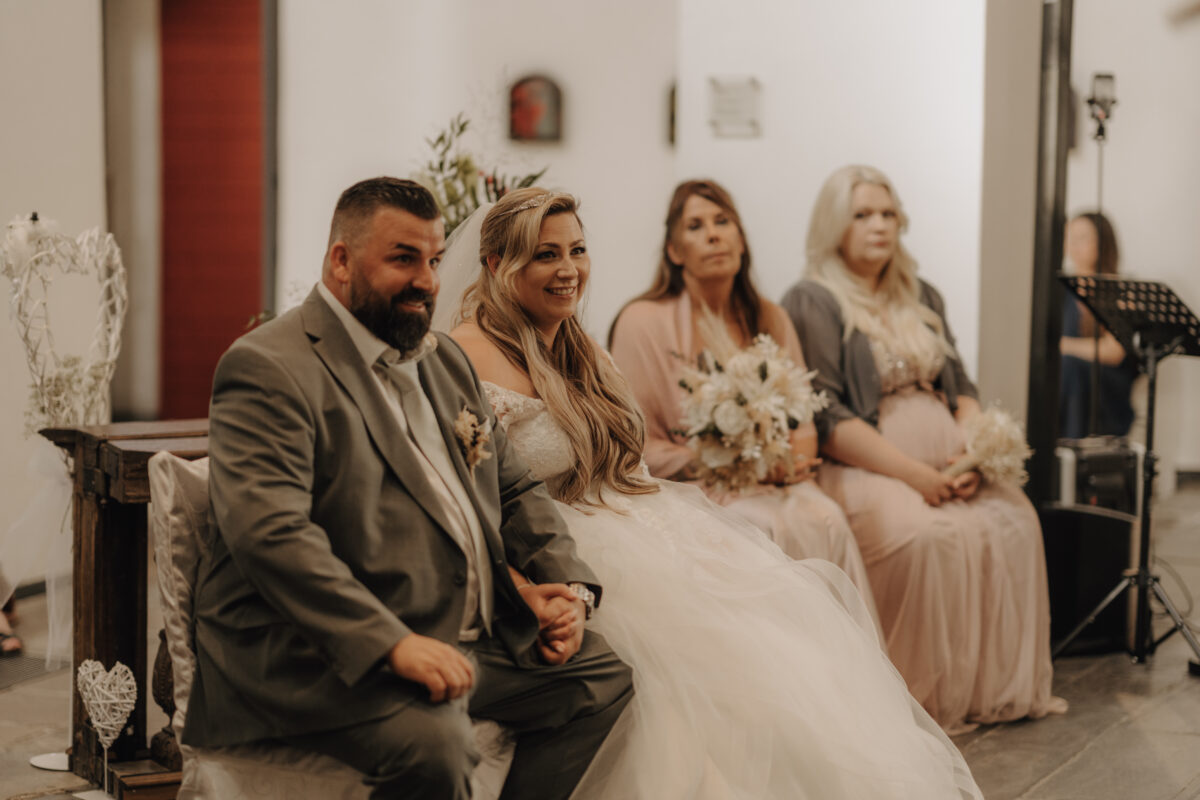 Almweiss + Silbersee Leverkusen und St. Nikolaus Köln: 1 traumhafte Hochzeit, 2 fantastische Locations