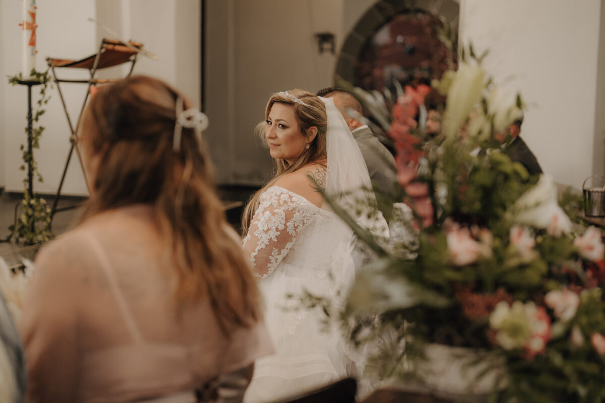 Almweiss + Silbersee Leverkusen und St. Nikolaus Köln: 1 traumhafte Hochzeit, 2 fantastische Locations