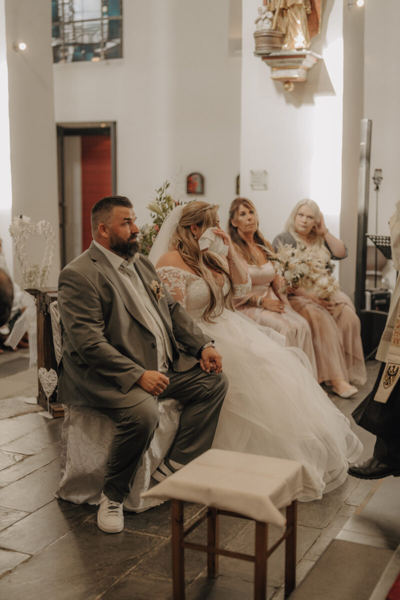 Almweiss + Silbersee Leverkusen und St. Nikolaus Köln: 1 traumhafte Hochzeit, 2 fantastische Locations