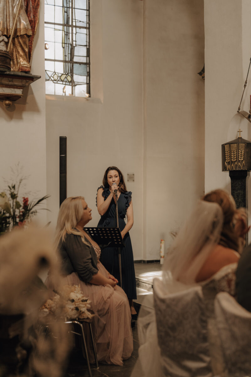 Almweiss + Silbersee Leverkusen und St. Nikolaus Köln: 1 traumhafte Hochzeit, 2 fantastische Locations