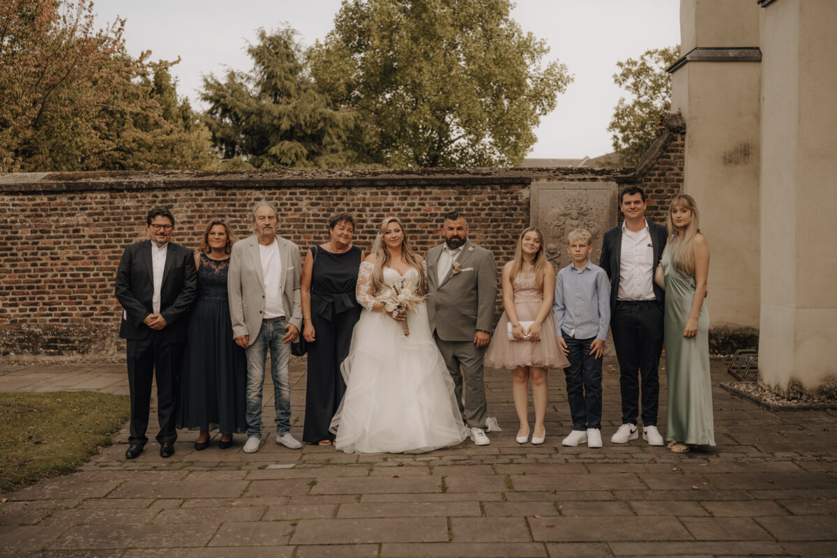 Almweiss + Silbersee Leverkusen und St. Nikolaus Köln: 1 traumhafte Hochzeit, 2 fantastische Locations