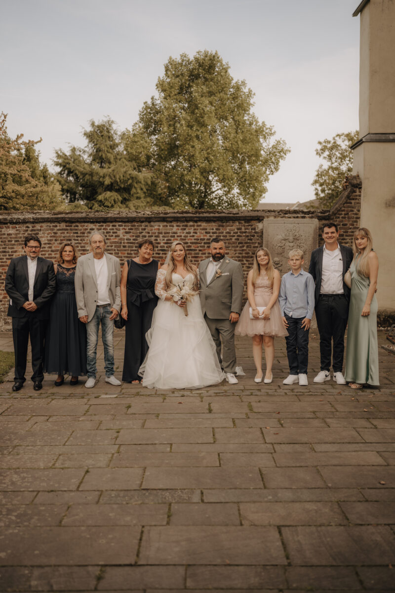 Almweiss + Silbersee Leverkusen und St. Nikolaus Köln: 1 traumhafte Hochzeit, 2 fantastische Locations