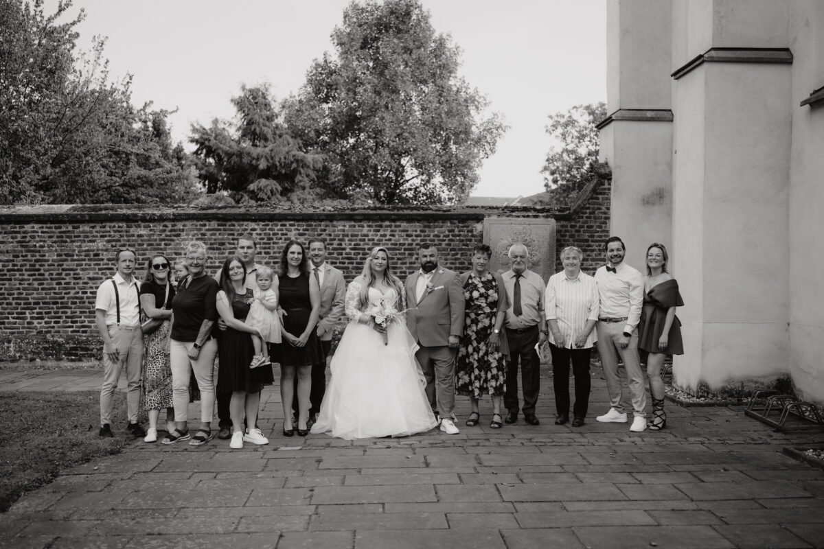 Almweiss + Silbersee Leverkusen und St. Nikolaus Köln: 1 traumhafte Hochzeit, 2 fantastische Locations