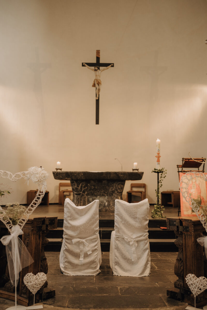 Almweiss + Silbersee Leverkusen und St. Nikolaus Köln: 1 traumhafte Hochzeit, 2 fantastische Locations