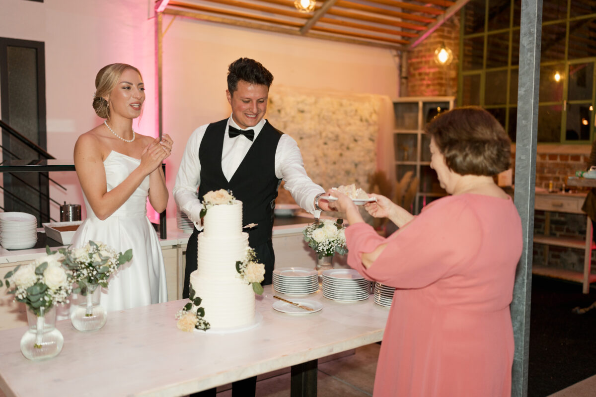 Hochzeit Werkstatt Zeche Waltrop | Lillia & Eduard Wedding Love Story Hochzeit Werkstatt Zeche Waltrop | Lillia & Eduard Wedding Love Story