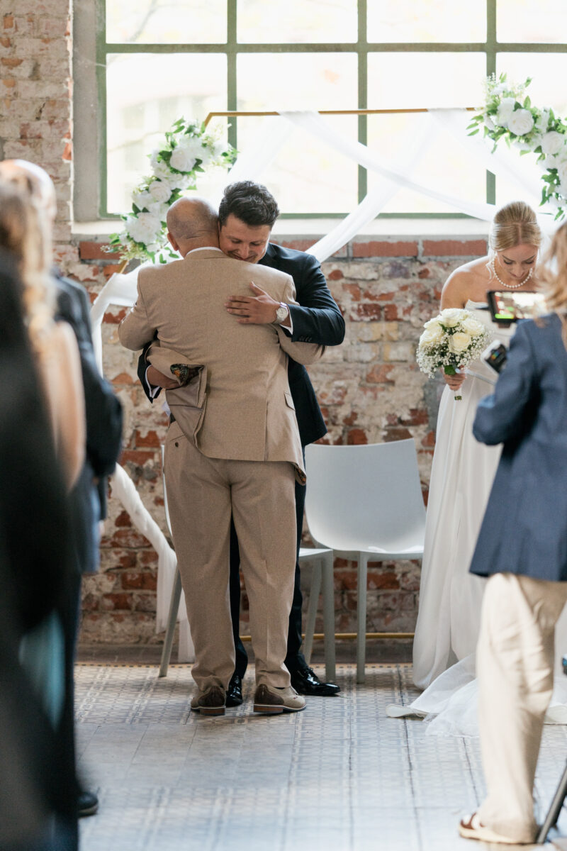 Hochzeit Werkstatt Zeche Waltrop | Lillia & Eduard Wedding Love Story Hochzeit Werkstatt Zeche Waltrop | Lillia & Eduard Wedding Love Story