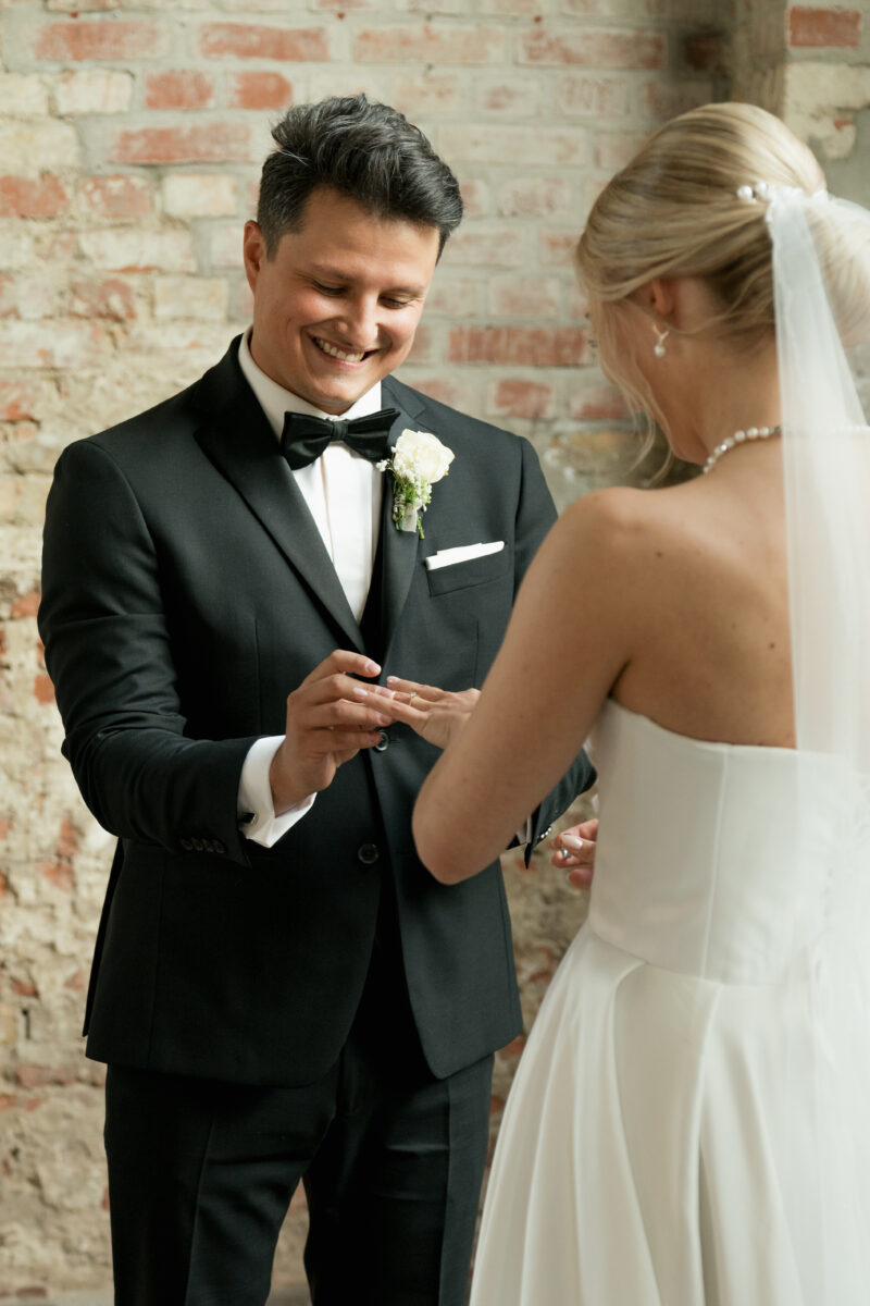 Hochzeit Werkstatt Zeche Waltrop | Lillia & Eduard Wedding Love Story Hochzeit Werkstatt Zeche Waltrop | Lillia & Eduard Wedding Love Story