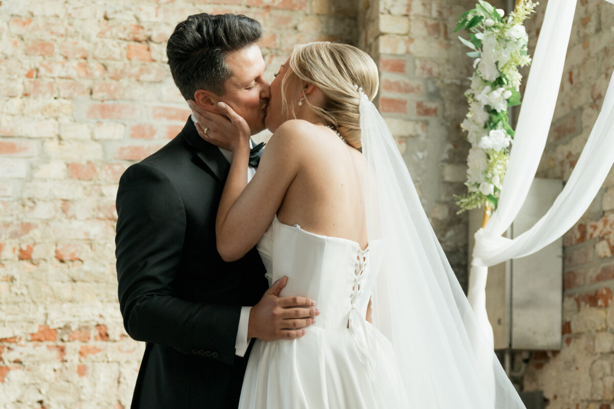 Hochzeit Werkstatt Zeche Waltrop | Lillia & Eduard Wedding Love Story Hochzeit Werkstatt Zeche Waltrop | Lillia & Eduard Wedding Love Story