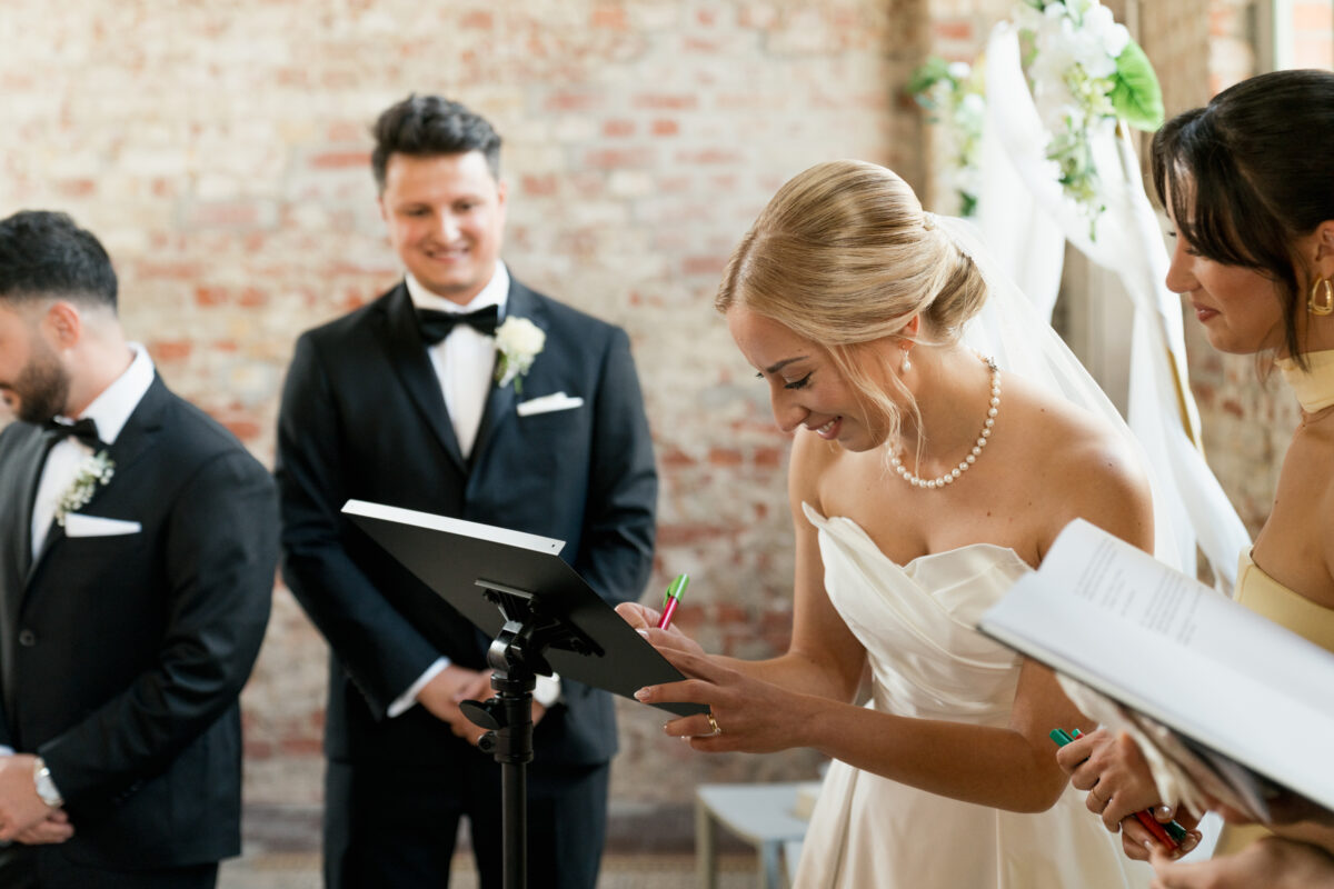 Hochzeit Werkstatt Zeche Waltrop | Lillia & Eduard Wedding Love Story Hochzeit Werkstatt Zeche Waltrop | Lillia & Eduard Wedding Love Story