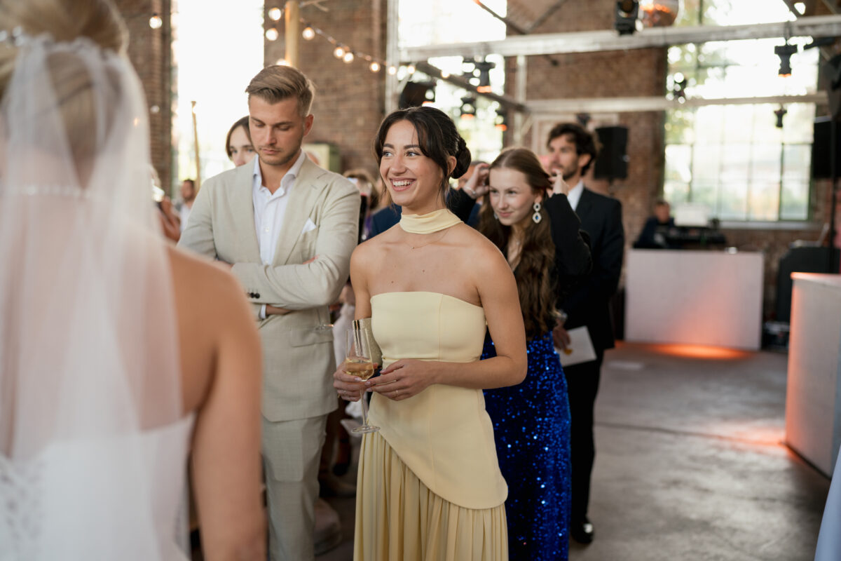 Hochzeit Werkstatt Zeche Waltrop | Lillia & Eduard Wedding Love Story Hochzeit Werkstatt Zeche Waltrop | Lillia & Eduard Wedding Love Story