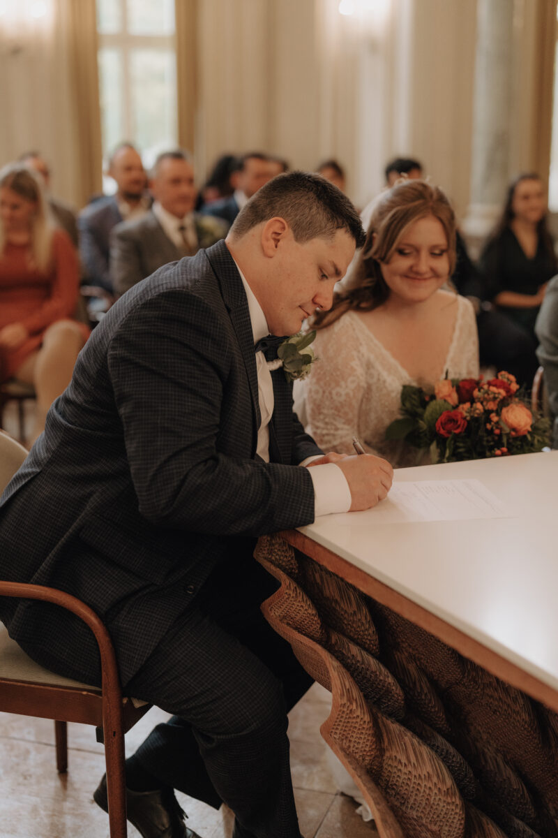 Schloss Morsbroich: atemberaubende Kulisse, glückliche Hochzeit – zwischen Geschichte und moderner Kunst