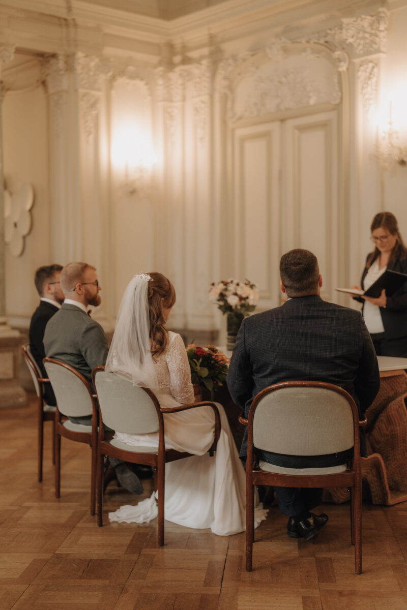Schloss Morsbroich: atemberaubende Kulisse, glückliche Hochzeit – zwischen Geschichte und moderner Kunst