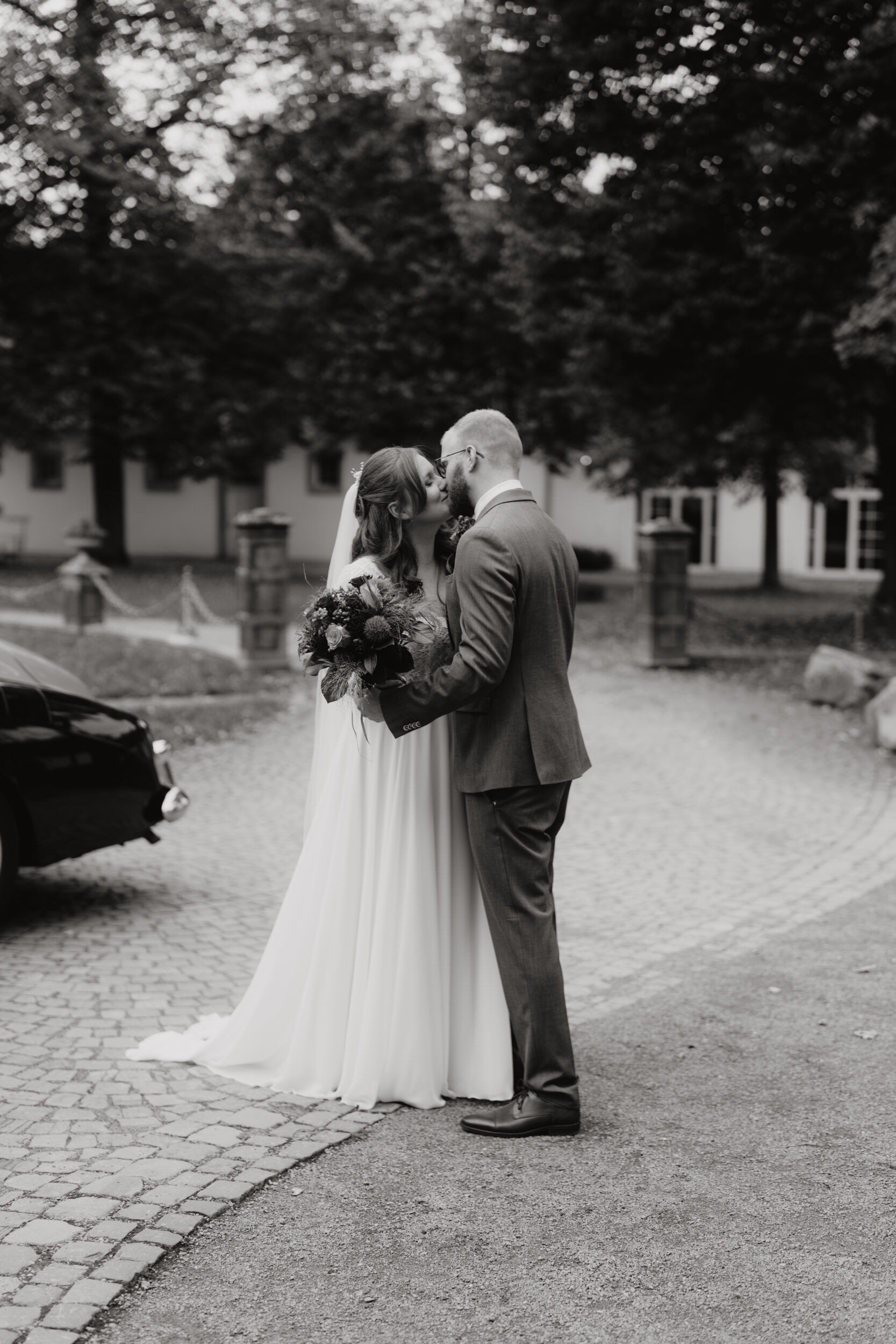 Schloss Morsbroich: atemberaubende Kulisse, glückliche Hochzeit – zwischen Geschichte und moderner Kunst