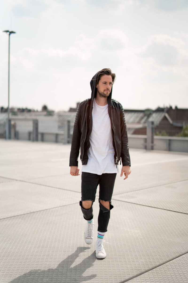 Online Dating, Tinder & Co