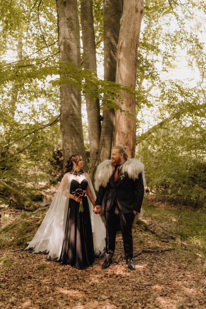 Wildwald Vosswinkel Hochzeit: Trauung mitten im Wald